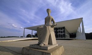 Notícias Jurídicas: Plenário do STF aprova quatro novas súmulas vinculantes! Fique por dentro!