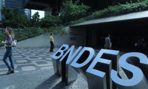 Concurso Banco Nacional (BNDES) para nível médio oferece inicial de R$ 4.759!