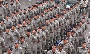 Polícia Militar de Goiás: Novo concurso para 1.500 vagas anunciado! Edital ainda em 2015!