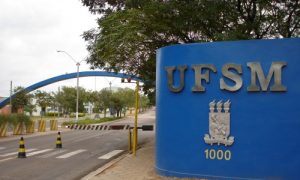 Concurso UFSM 2016: oferta de vagas para todos os níveis. Inicial de até R$ 4,1 mil!