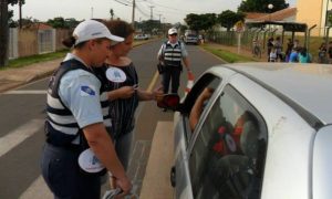 Autarquia Municipal de Trânsito abre concurso para preencher 109 vagas em todos os níveis de escolaridade!