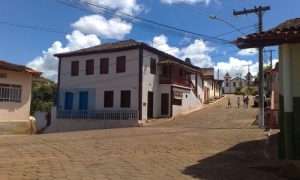 Prefeitura de Santo Antônio do Itambé-MG lança edital com mais de 100 vagas!