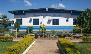 Câmara de Cristalina-GO abre concurso para todos os níveis! Até R$4,8mil!