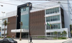Prefeitura de Barueri-SP recebe inscrições de 27 vagas para todos os níveis!