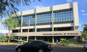 Prefeitura de Petrolina-PE abre concurso para Analista de Controle Interno!