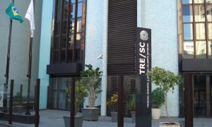 TRE de Santa Catarina terá concurso em 2015! Banca organizadora definida!