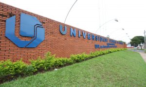 Universidade Federal de Uberlândia (UFU) -MG realiza concurso para vagas técnico-administrativas