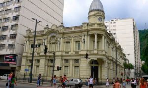 Concurso Câmara Municipal Juiz de Fora (MG): Saiu o edital para 30 vagas e até R$ 4,7 mil!