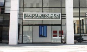 Concurso TRT 9ª Região (PR): Saiu o edital para nível médio e superior! Confira 10 motivos para ser servidor do judiciário paranaense: