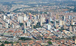 Câmara de Limeira-SP realiza concurso para nível superior! Remuneração de até R$ 5,5 mil!
