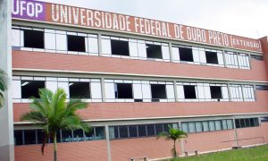 Universidade Federal de Ouro Preto (UFOP) divulga concurso público com remuneração de até R$ 3.666,54!