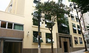Inicial de até R$ 5,5 mil no Tribunal de Justiça Militar de São Paulo