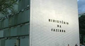 SindFazenda vai até a Receita Federal para viabilizar novo concurso!