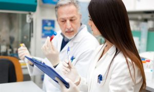 Concurso Anvisa para nível médio paga até R$ 10,8 mil no topo da carreira! Saiba TUDO!