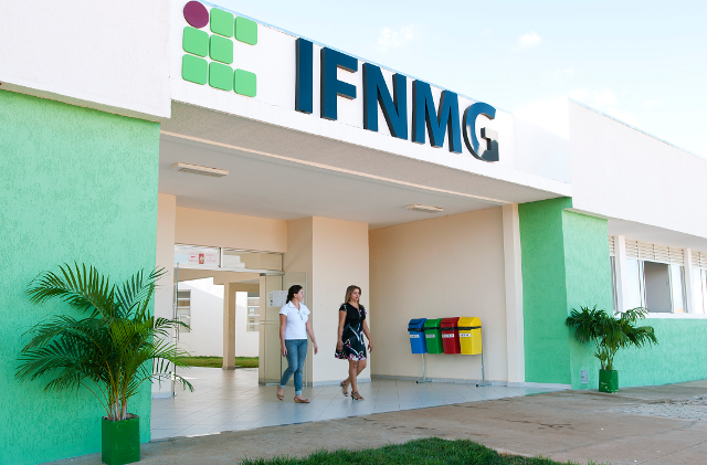 Prova- Auxiliar de Biblioteca - IFNMG em 2023