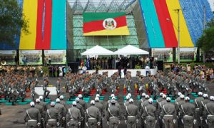 Fixada em Lei nova tabela salarial de militares gaúchos! Veja!