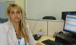 ‘Venci’, diz ex-catadora de latinhas do DF que passou em concurso do TJDFT