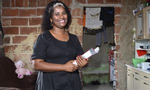 Ex-babá se forma em Direito e é aprovada no Exame de Ordem. Objetivo agora é ser juíza!