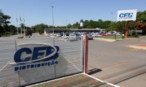 CEB assume compromisso de substituir 345 terceirizados por aprovados em concurso!