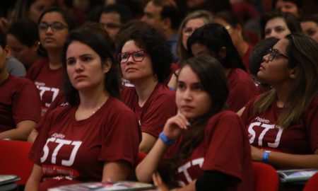 Mega Gran Dicas STJ: presença de candidatos no evento revela a força do Gran Cursos Online nos estados brasileiros