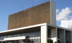 Concurso DF: URGENTE! LDO é alterada! Mais de 27 mil vagas!