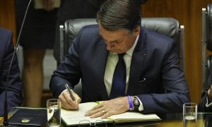 URGENTE! Concursos 2019: Bolsonaro sanciona Orçamento com mais de 48 mil vagas!