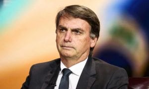 Bolsonaro assinará decreto sobre concursos