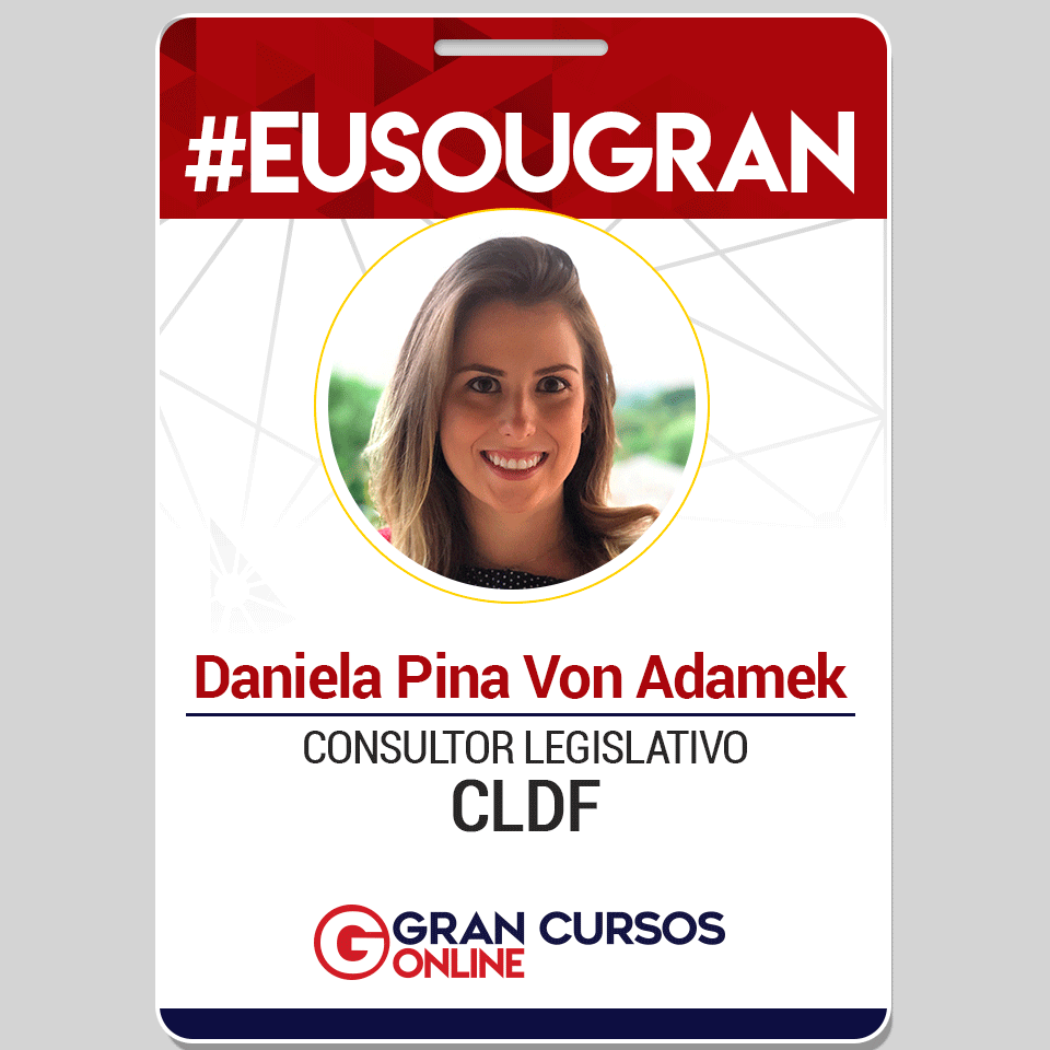 Aprovada em 1º lugar na CLDF passou no primeiro concurso aos 19 anos