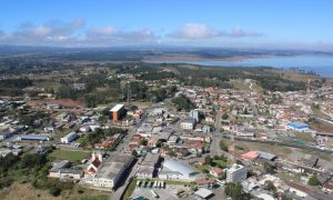 Concursos Quatro Barras (PR) tem dois editais com 22 oportunidades!