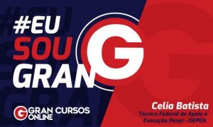 Célia Batista estudava para concursos à noite logo após um dia de trabalho e faculdade