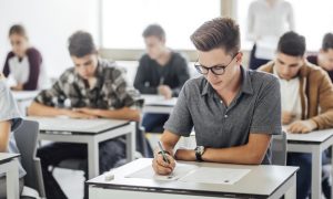 Concurso público é alternativa para recém-formados desempregados