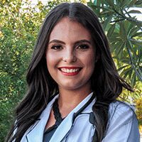 2 anos de luta e amor pela enfermagem: Conheça Aialla Suelem!