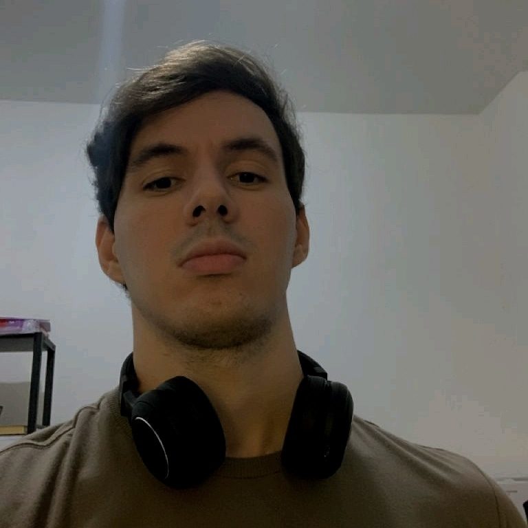 Após 7 meses de estudo, Lucas dos Santos Martins foi aprovado na PC PA