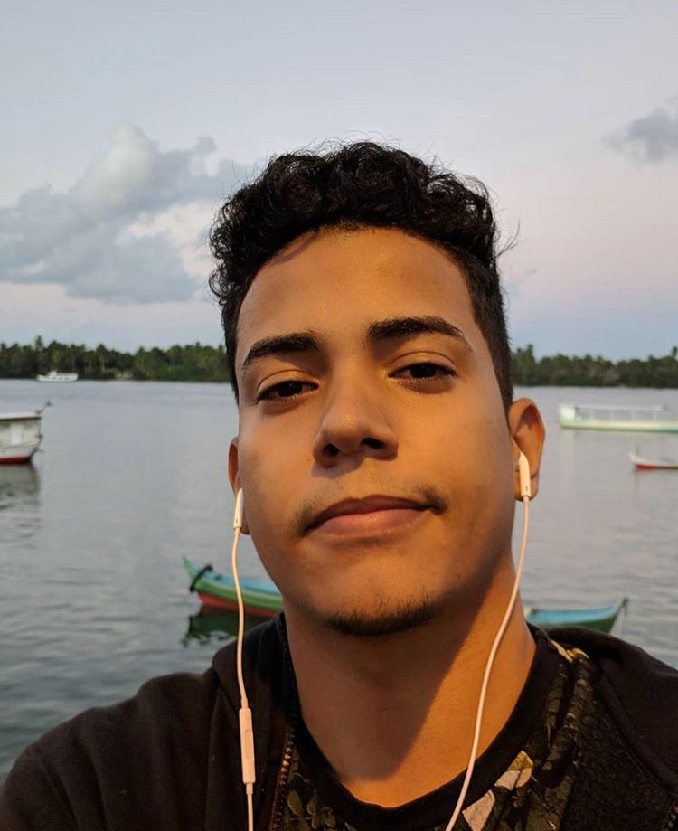 Jonathan Henrique conquistou aprovação no concurso Seduc AL