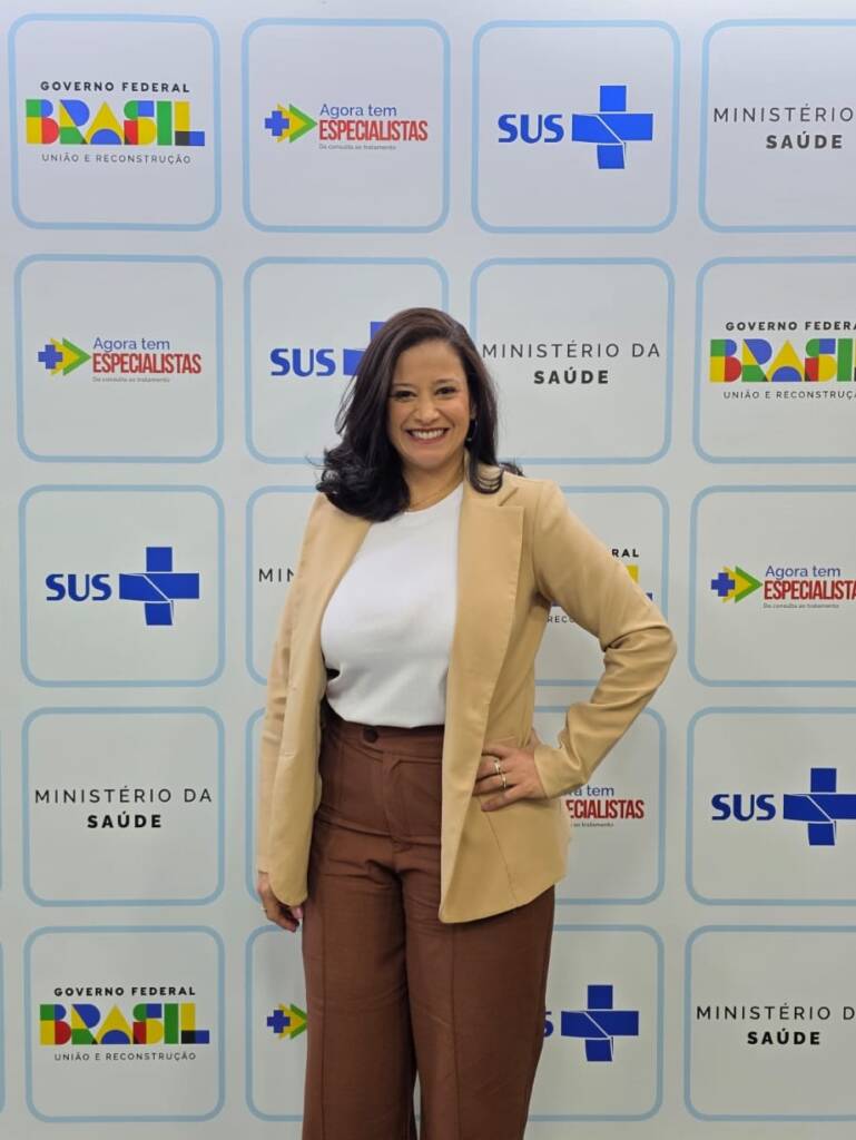 Conheça o seu Professor: Renata Rocha 