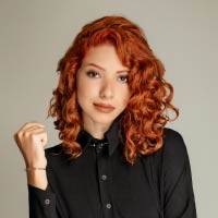 Professora, Letícia B. conciliou as salas de aula com os estudos!