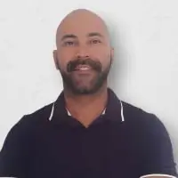 Entre plantões e estudos: veja como Maxwell R. conquistou a aprovação!